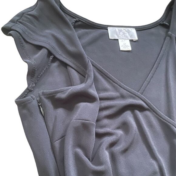 Ann Taylor black rayon Blend cap Sleeve Dress size 6p - Picture 5 of 5